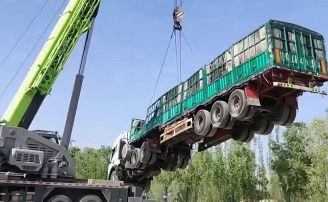 万载道路脱困救援案例